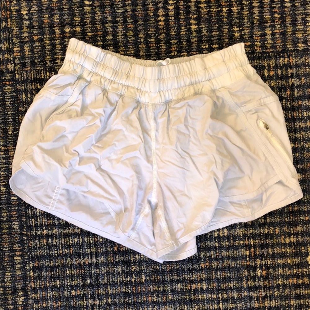 LULULEMON WHITE shorts